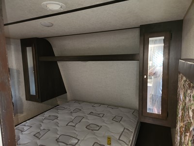 Mossy Oak Cabin living area