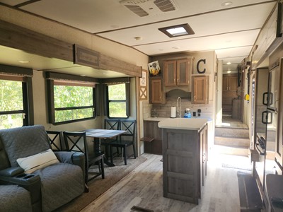 Sprinter Suite bathroom